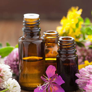 <strong>Natural</strong> Essential Oils
